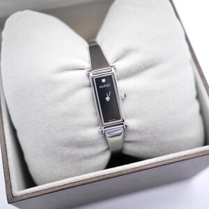 🍓GUCCI 1500L Square Watch